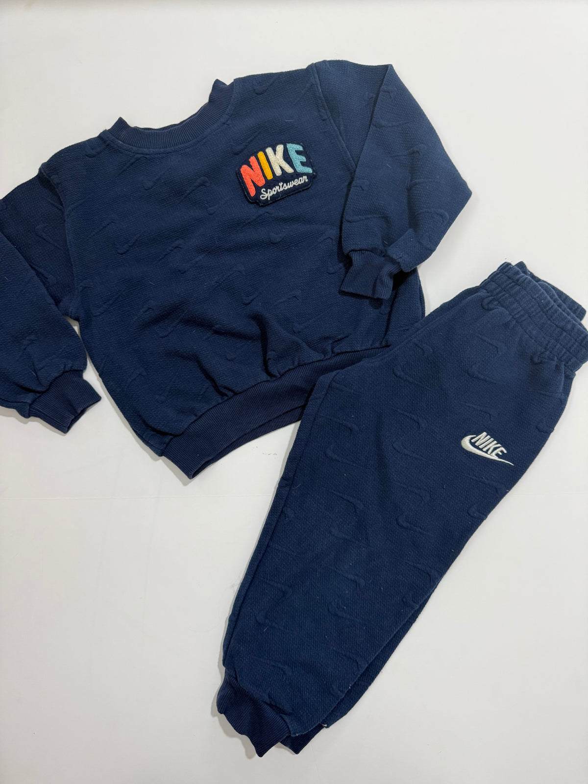 #64 Nike Jacquard Embossed Logo Crew Set (piling on bottom) Size S 6 but fits like 5 IMO