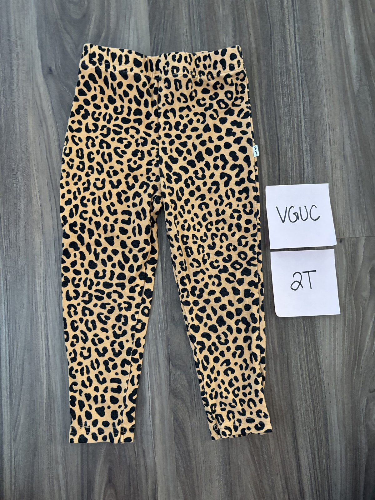 #138 - 2T VGUC Bamboo (Little Sleepies) Cheetah Pants