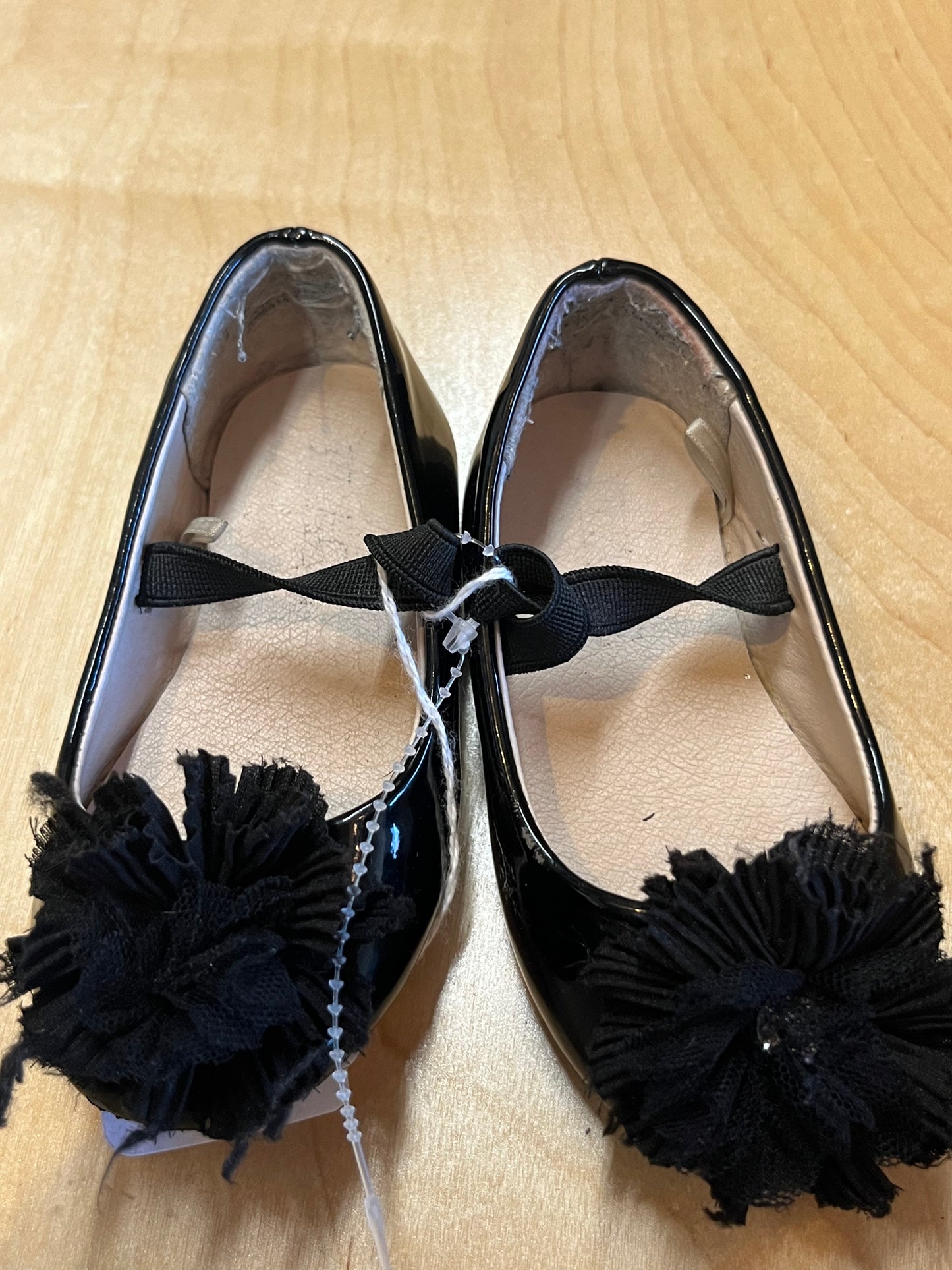 Seller 67 - Children Place Black flats with flowers size 4