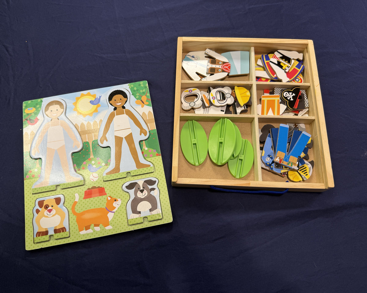 #103 Melissa and Doug Billy Magnetic Dress