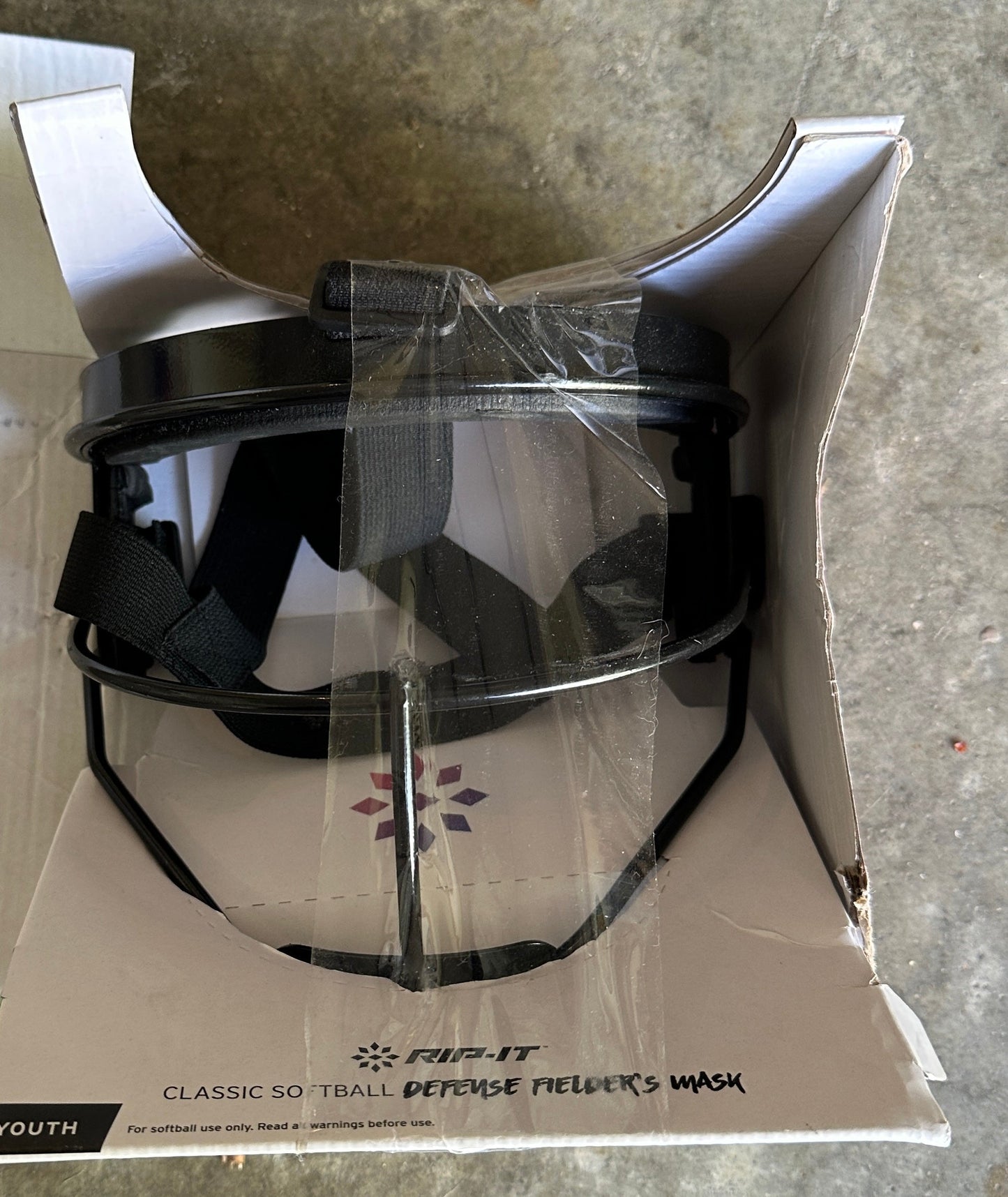 #218 NIB youth softball mask
