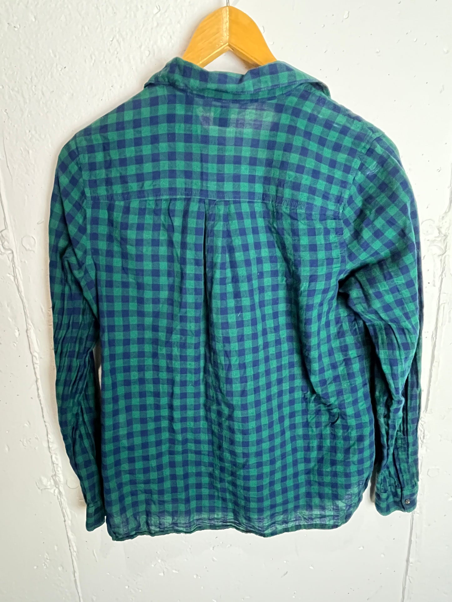 19 - Old Navy Classic Shirt Plaid Button Up (Small)