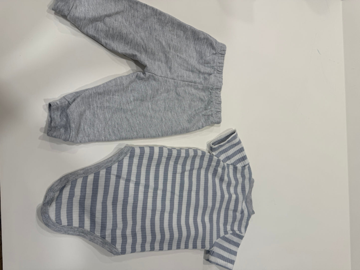 #9 -  Chick Pea -  Light Grey Striped Onesie and Pants Set Infant's SIZE  6-9M