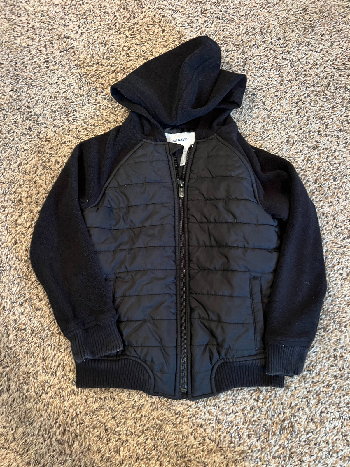 Seller #184 - Boys 5T - Old Navy Black zip up sweatshirt