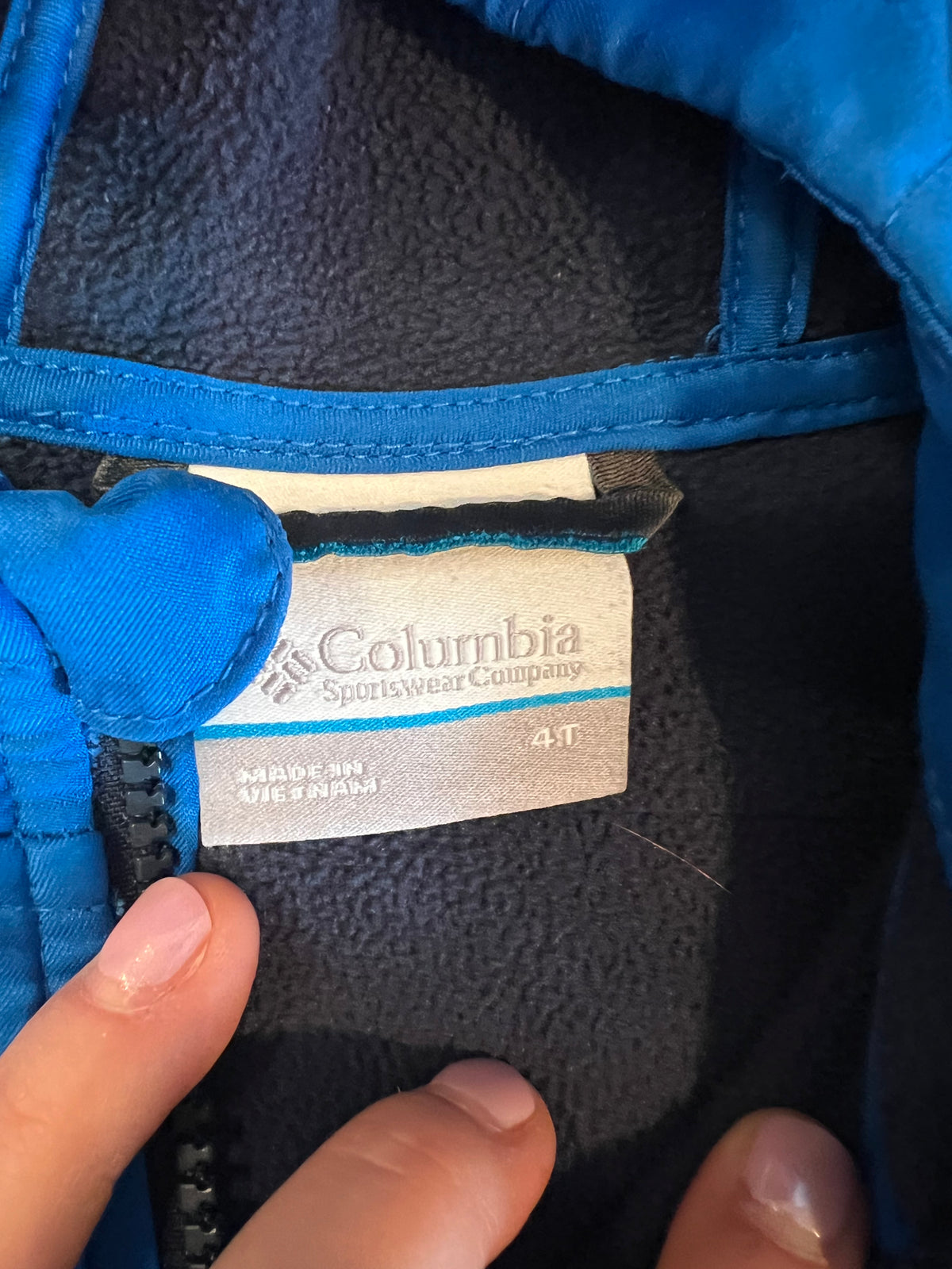 Seller #184 - Boys 4T - Columbia light jacket blue
