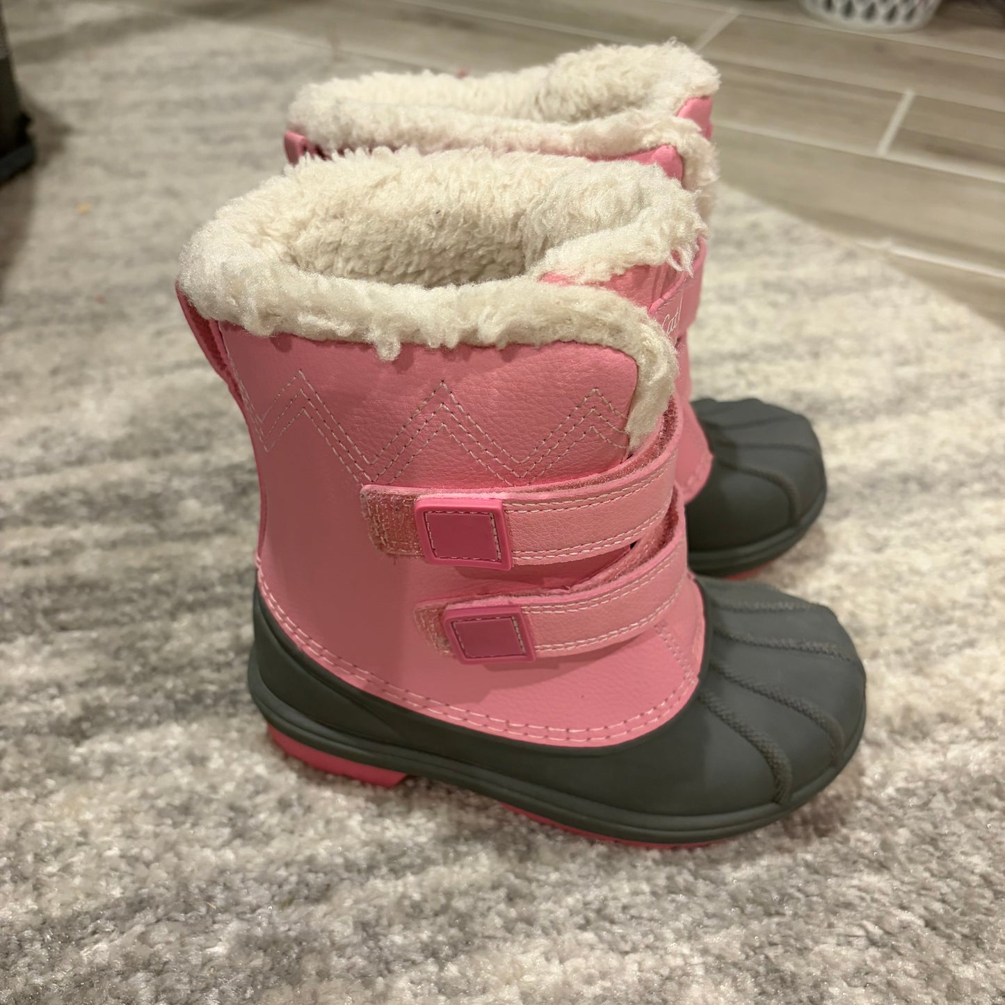 Cat and Jack size 9T Pink/Gray Snow Boots