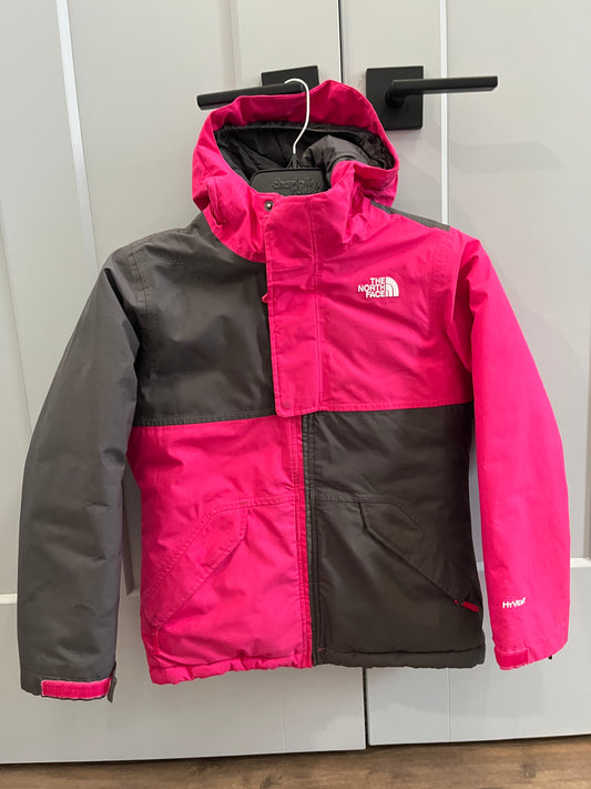 137 Girls Pink and grey North Face winter coat size M 10/12 (multiple pictures) see pictures for condition