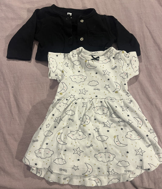 #211 REDUCED 0-3m Girls Stars and Cloud Dress Set