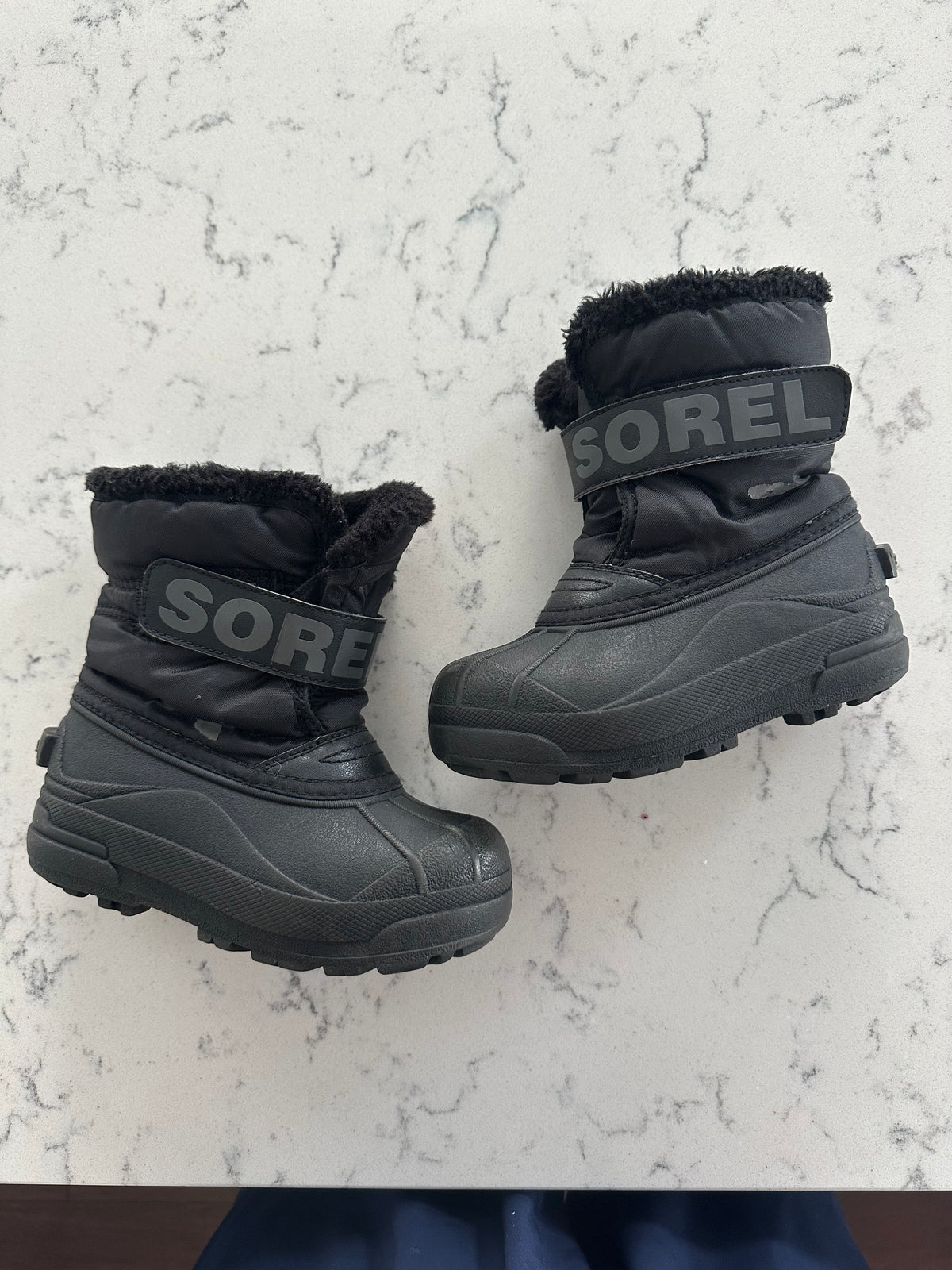 Seller 42, Sorel Winter Boots, Black, EUC, Boys/Girls Size 11