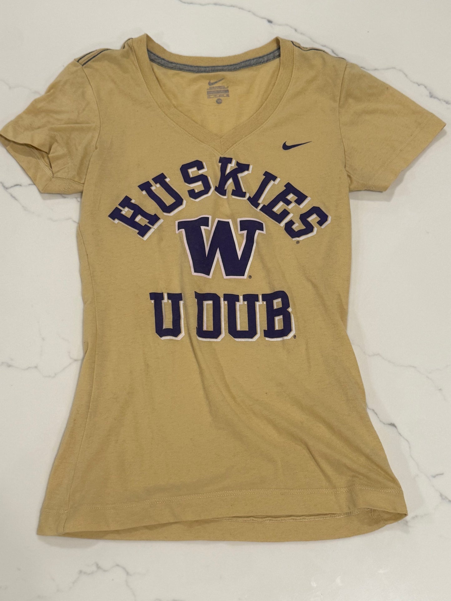 #42 UW Huskies Tshirt Women’s XS