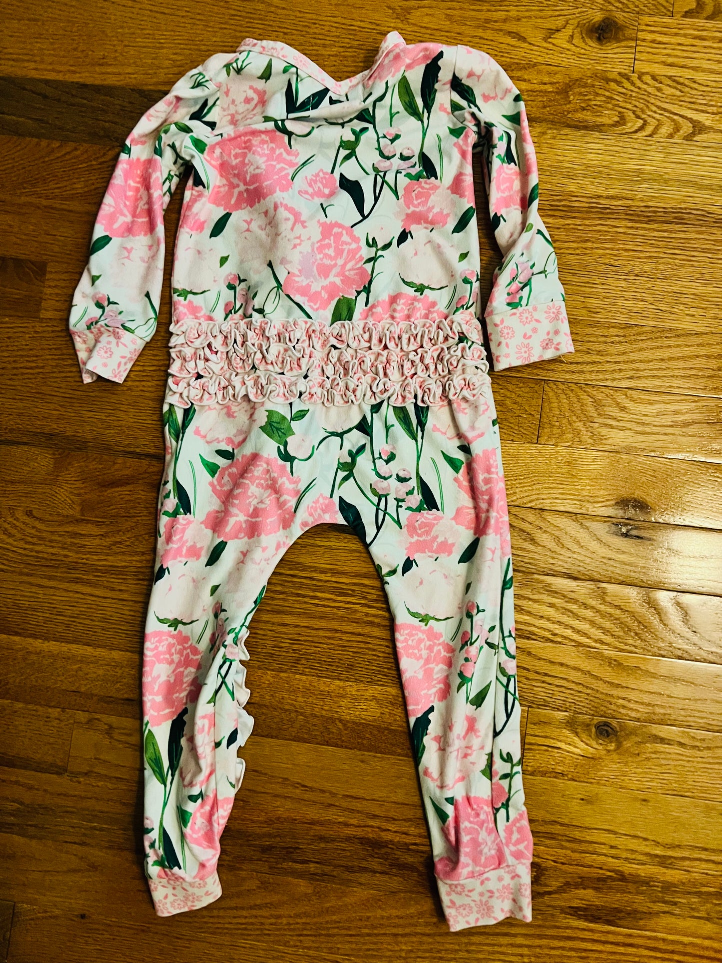 Girls pajamas- 4t-floral sweet honey