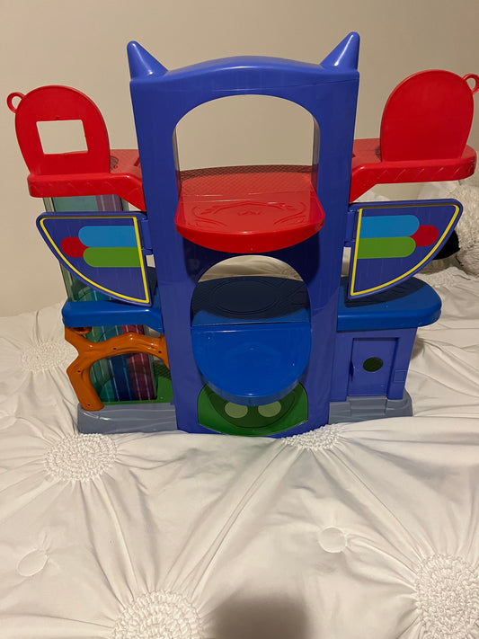 #70 PJ Masks Headquarters and figures