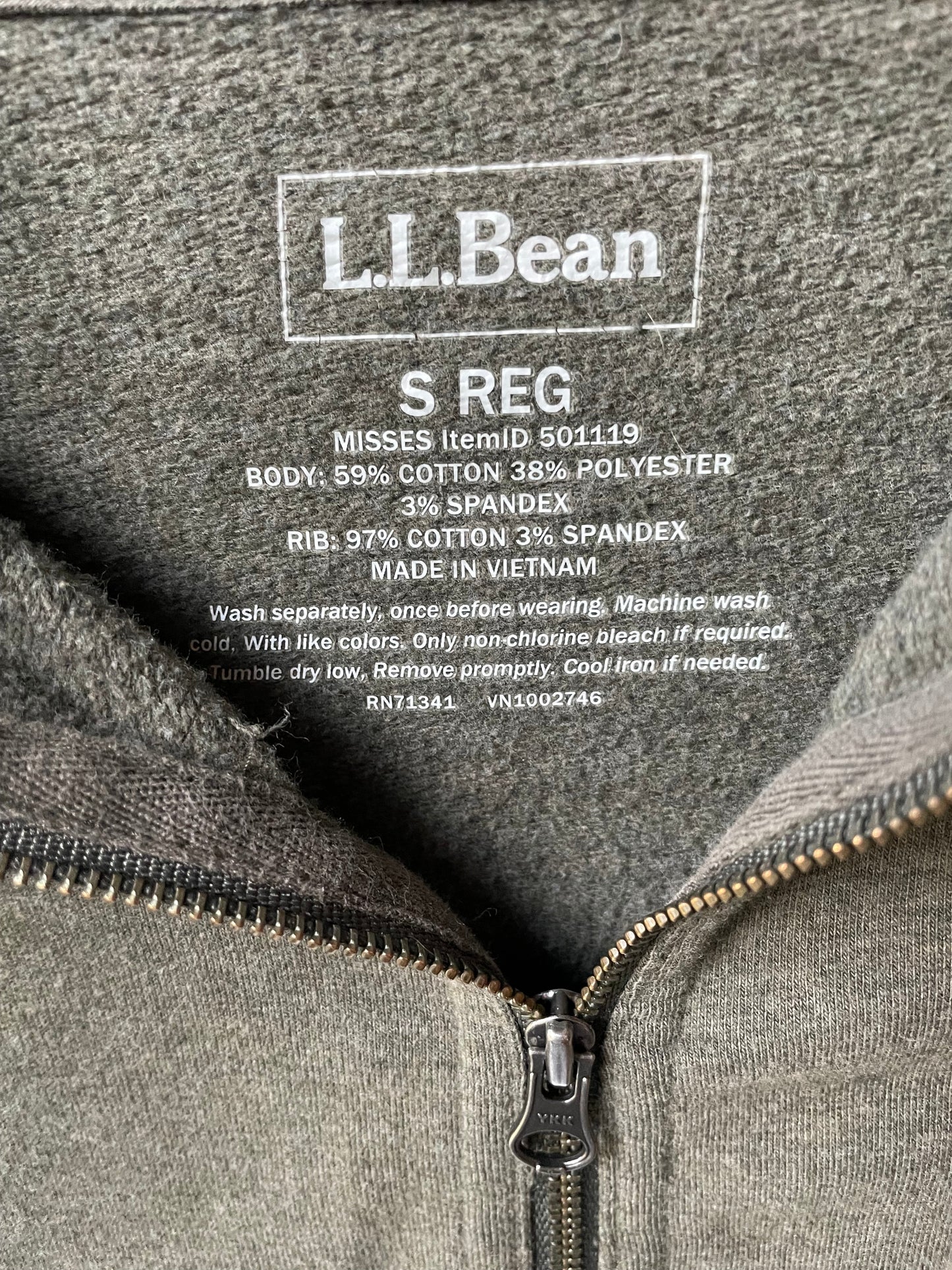 #42 REDUCED L.L. Bean Women’s Full Zip Hooded Sweatshirt Size Small