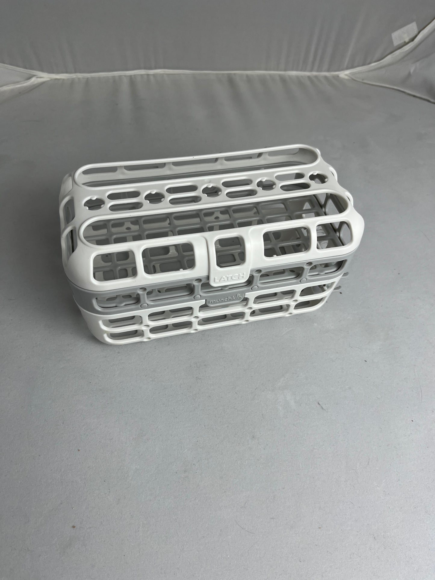 19 - Dishwasher Basket