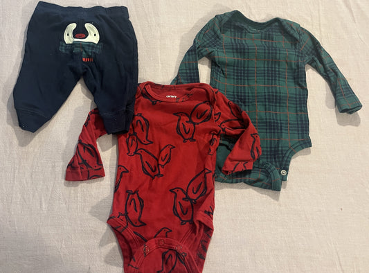 #211 REDUCED Carters 3m Penguin Onesie/Pants Outfit