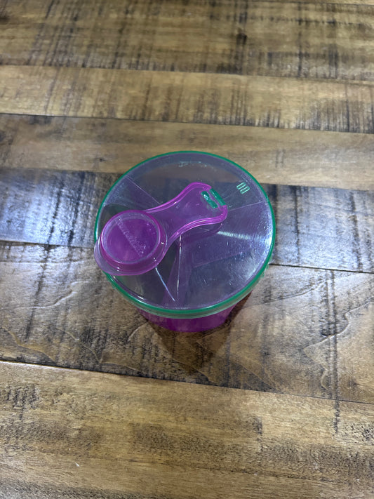 Seller #5 - Formula Container Divider for On the Go