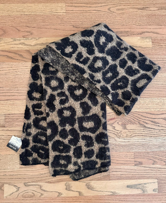 #98- Women's, Kenzie, NWT, Oversized scarf