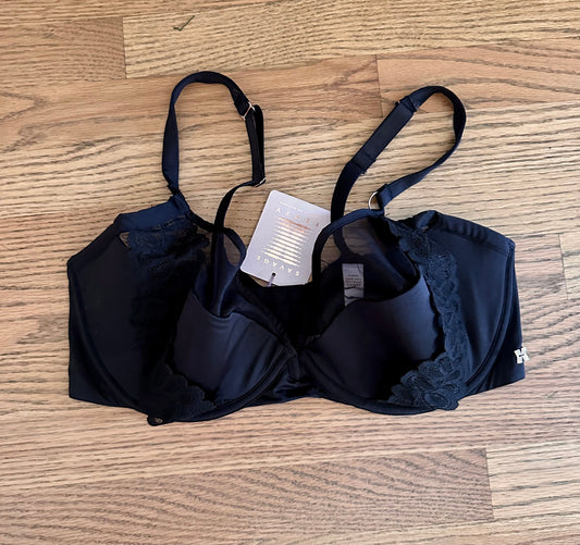 #98- 36DDD, Savage Fenty, Black Bra, NEW!