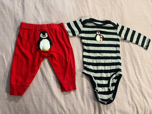 #211 REDUCED Carters 3m Penguin Outfit