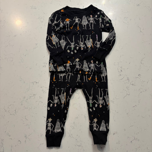 Seller #178 12-18 months Halloween PJ set