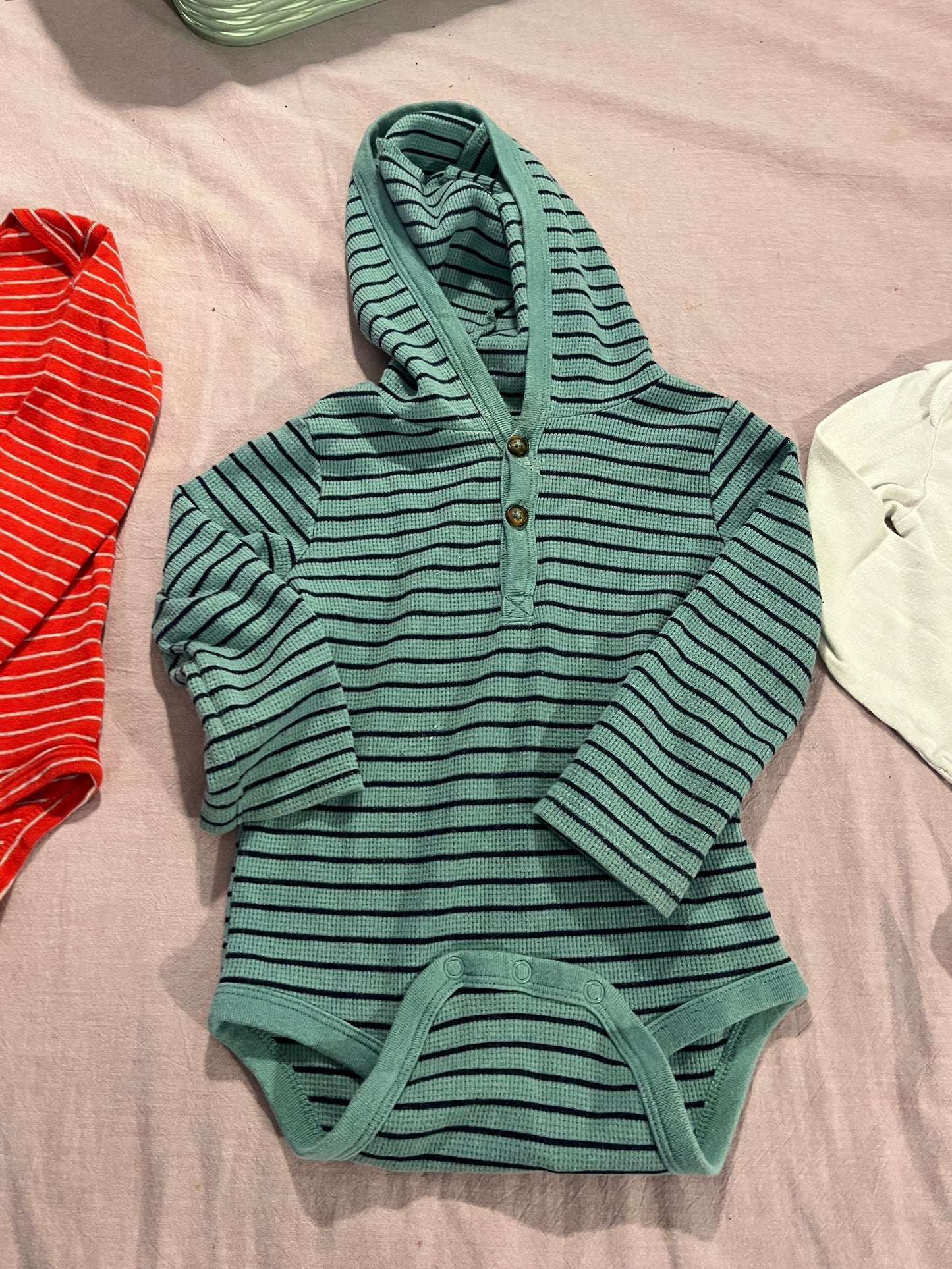 #211 Boys 18m Puppy/Stripe Onesie Set