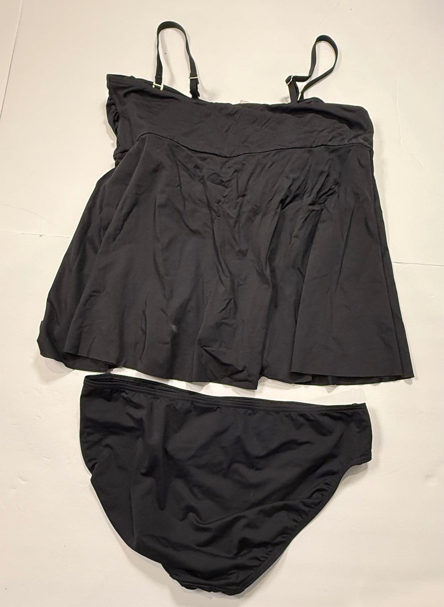 #141 Women’s 12 (Bottom) 14 (Top) Black Two Piece Swim Suit