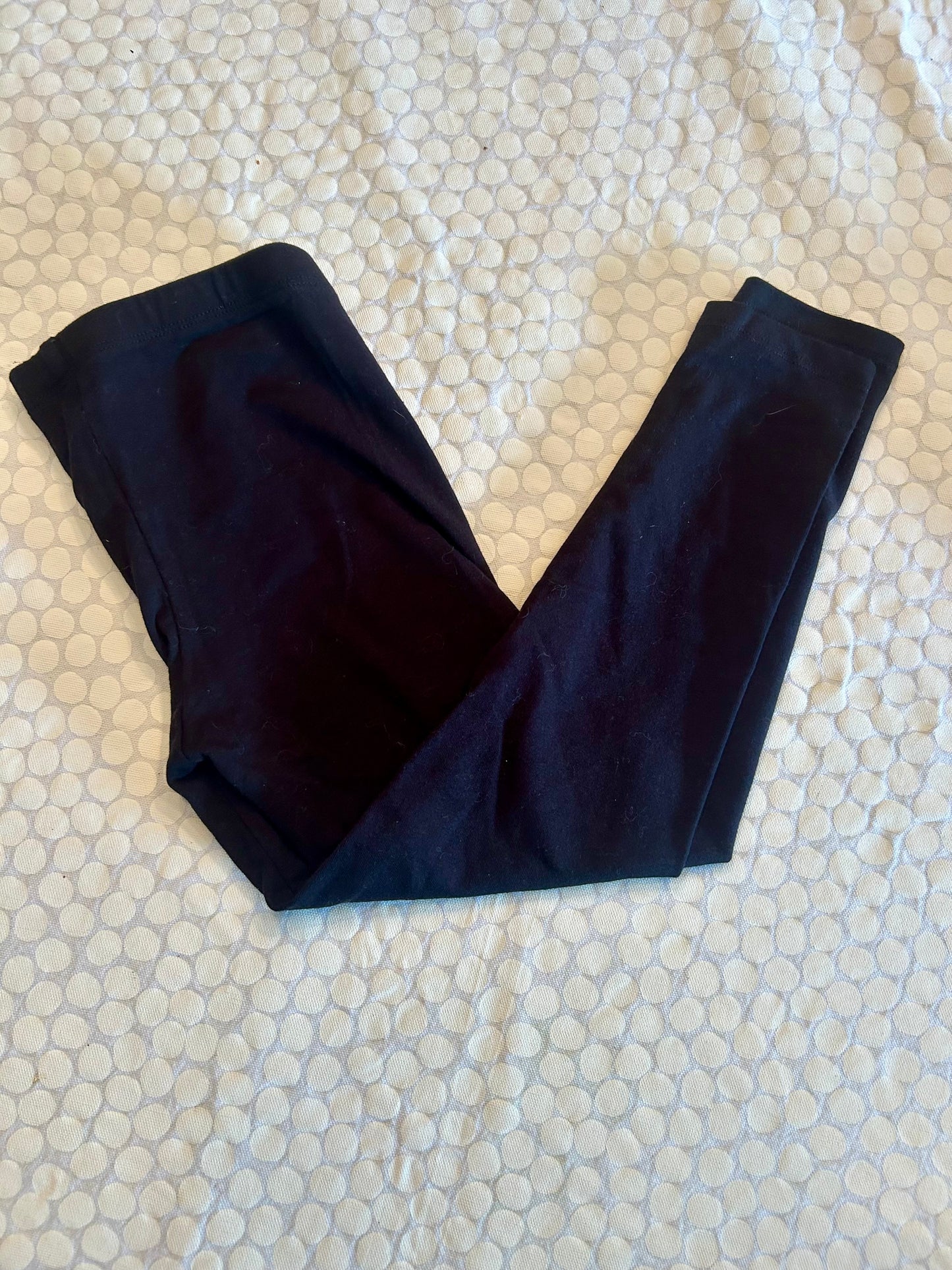 136 EUC Black Leggings Childrens Place 5/6