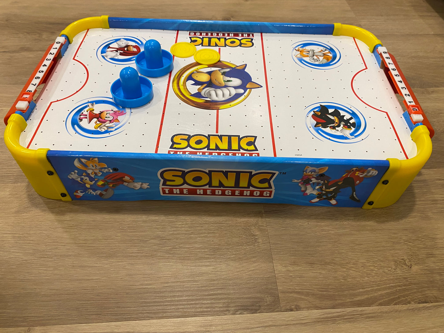 Seller 37 Sonic air hockey game