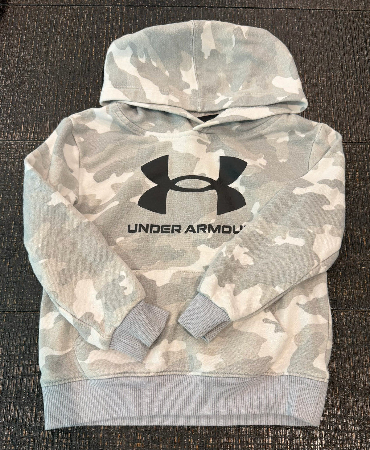 #66 Under Armour UA Boys 4T Sweatshirt