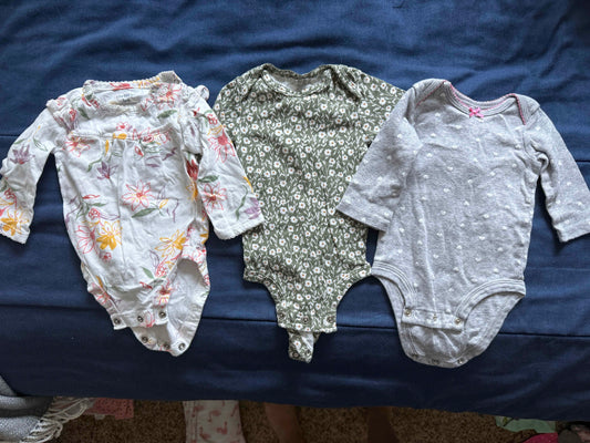 SELLER #6 3M Carters (3) Long Sleeve - Flowers and Heart