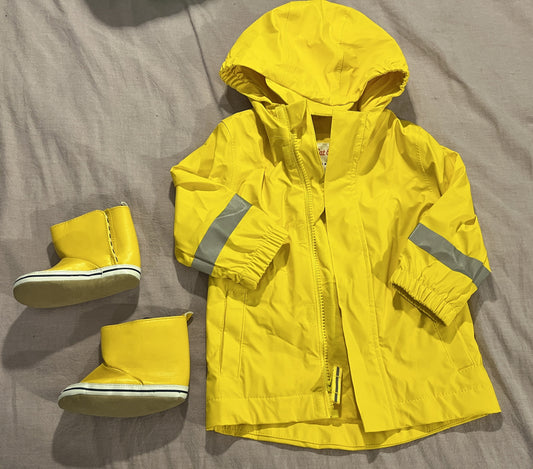 #211 12m Cat and Jack Yellow Rain Coat and Booties