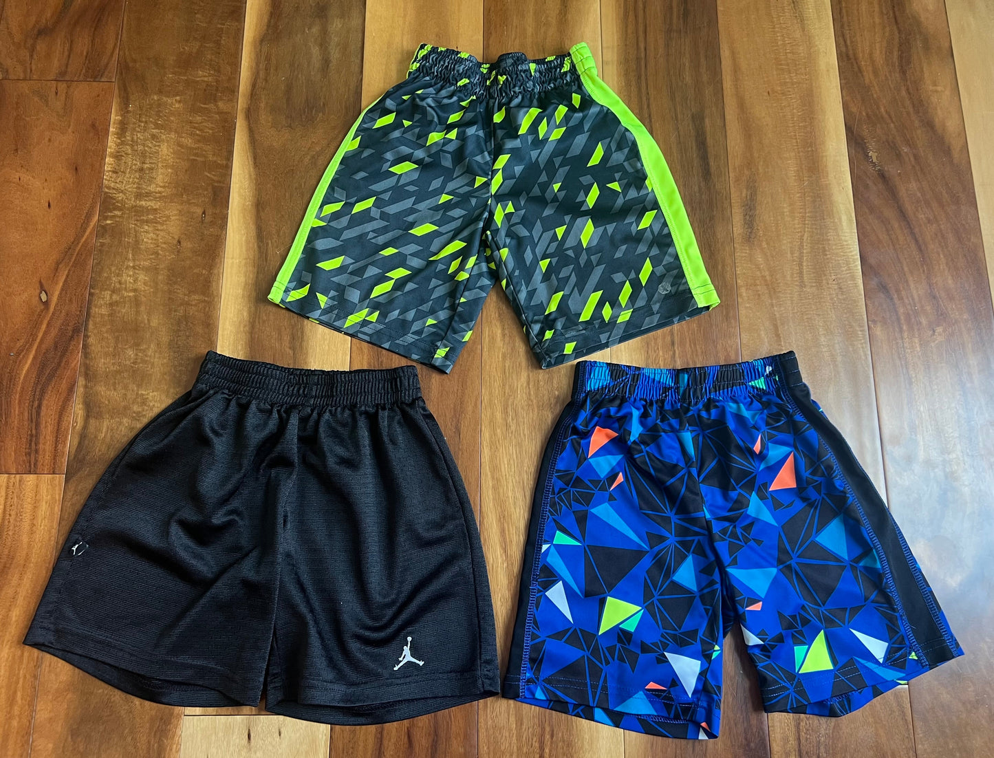 Seller #72 Boys 4T Shorts- GUC