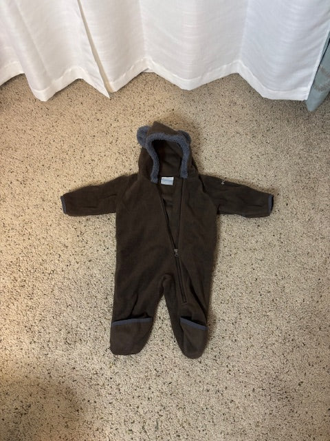 #210 Columbia Baby Boy Warm Sleeper, size 3-6 months, great condition