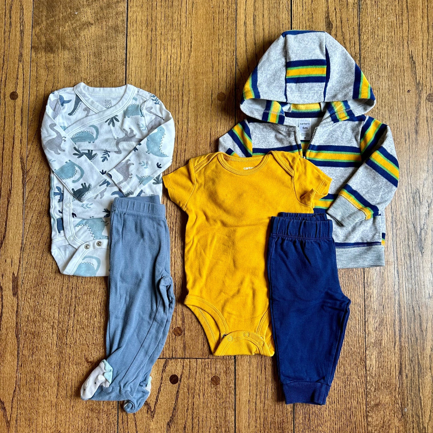 #95 EUC Boys Carter's Just One You Set of 3 Outfits, Blue Dinosaur / Teal Polar Bear / Yellow Stripe, size 6 months