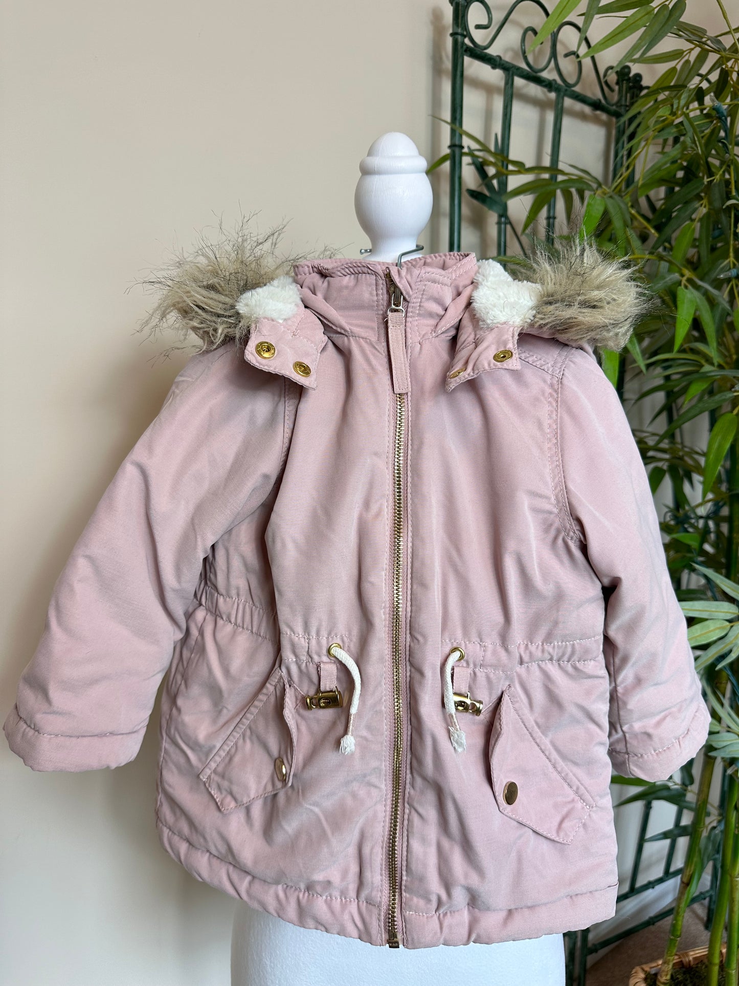 Label of Graded Goods blush pink with removable fur hood girls size 2-3y