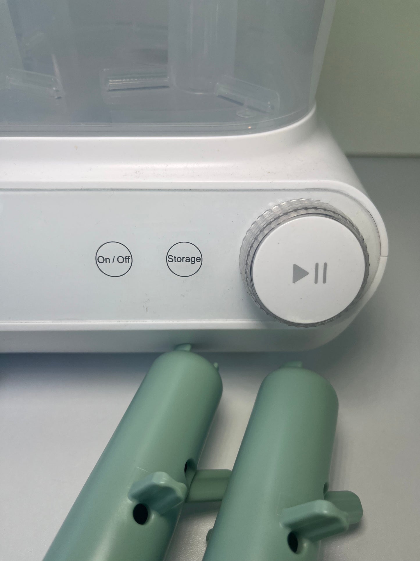 PPU 45241 - Momcozy Bottle Sterilizer and dryer