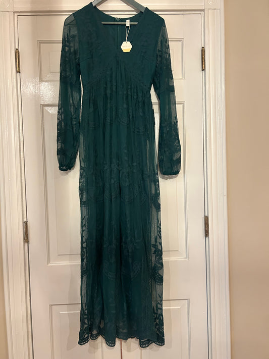 136 NWT Pink Blue green lace long dress size sm