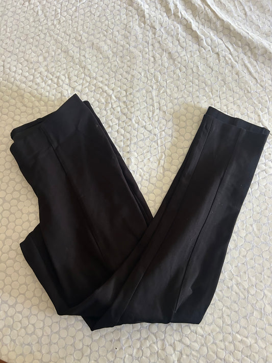 136 EUC black maternity pants size small