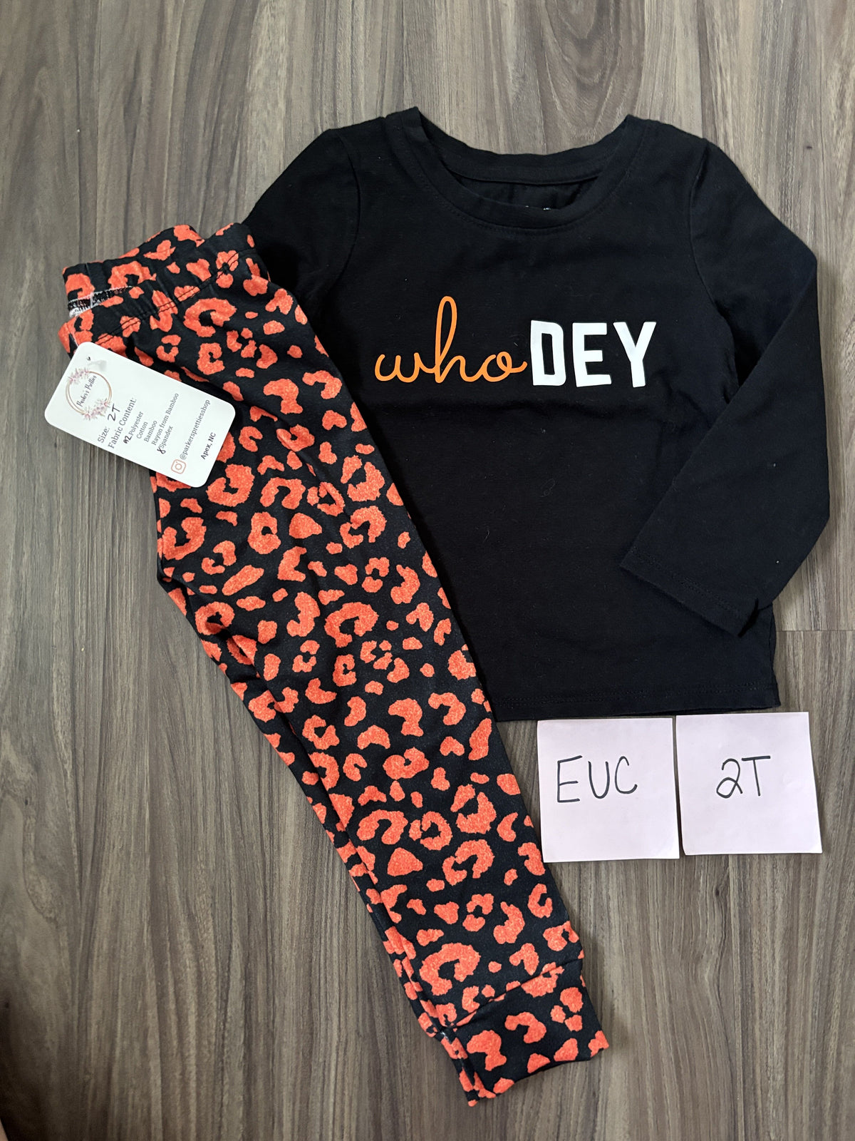 #138 - 2T EUC (pants NWT) WhoDey Outfit with Cheetah Pants