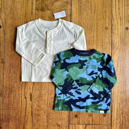 #113	NWT and EUC Boys Gap White and Camo Long Sleeve Shirts, set of 2, size 6-12 months