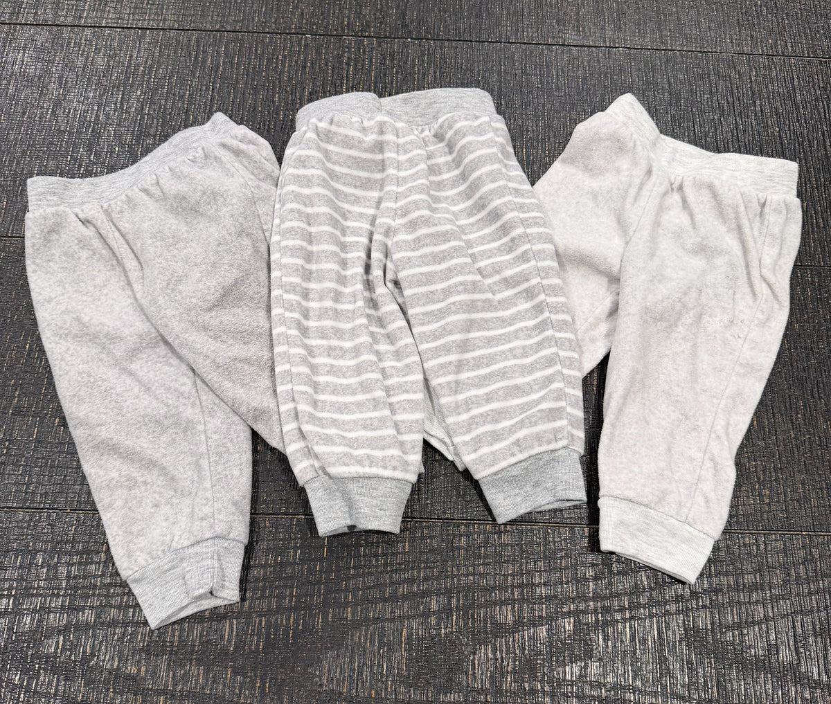 #66 Carters Boys 6-9M Fleece Pant Bundle (3)