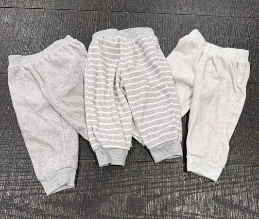#66 Carters Boys 6-9M Fleece Pant Bundle (3)