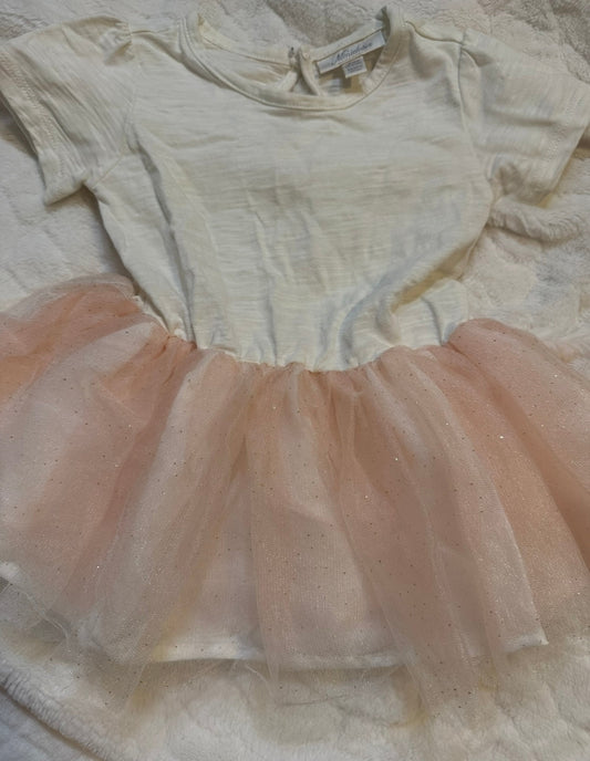 #53 baby girl dress size 18M