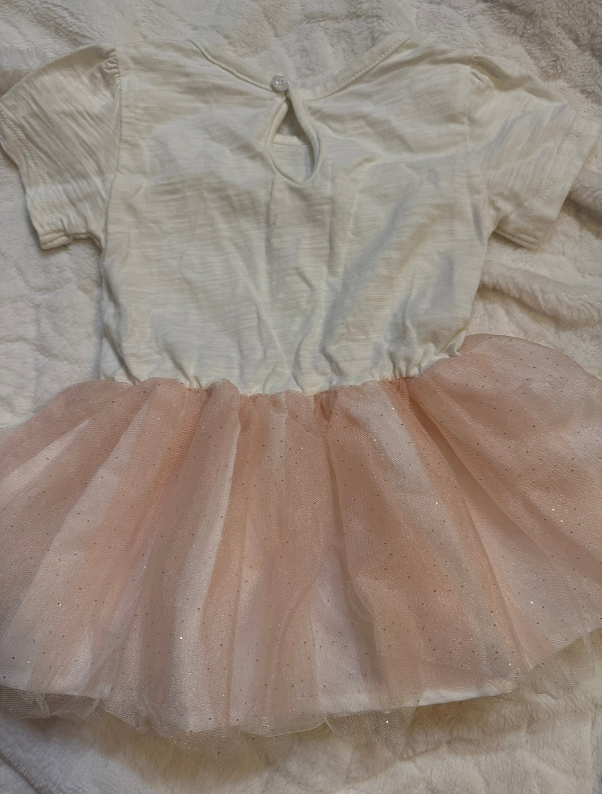 #53 baby girl dress size 18M