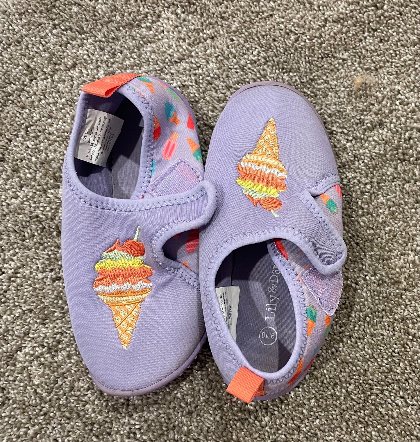 Seller 71: Lily and Dan girls size 9/10 swim shoes