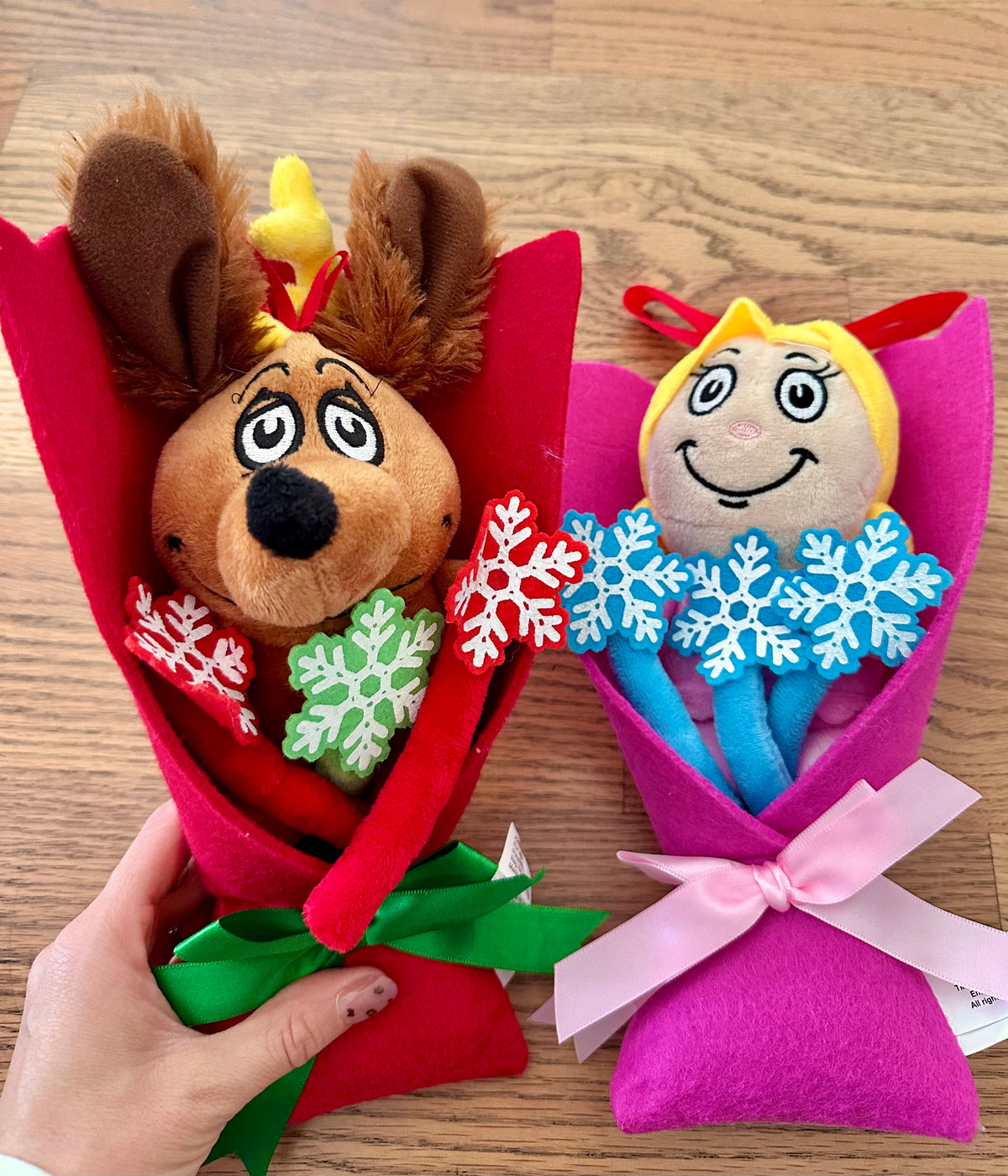 #98- The Grinch Holiday Toy Bouquets