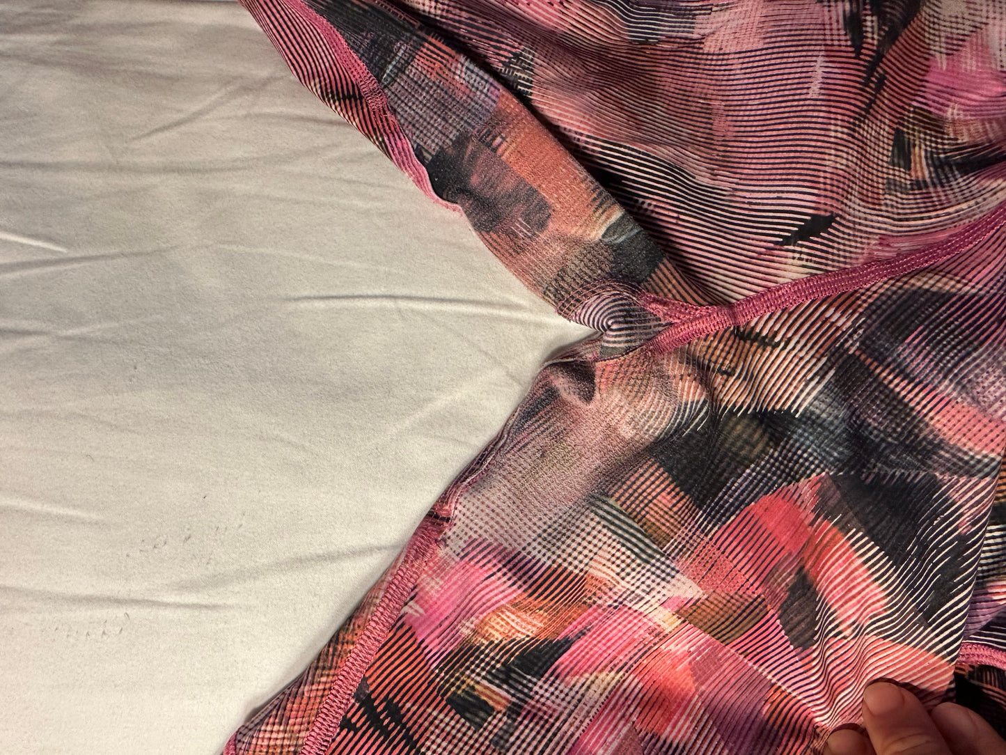 Seller #51: Lululemon cropped leggings - size 8