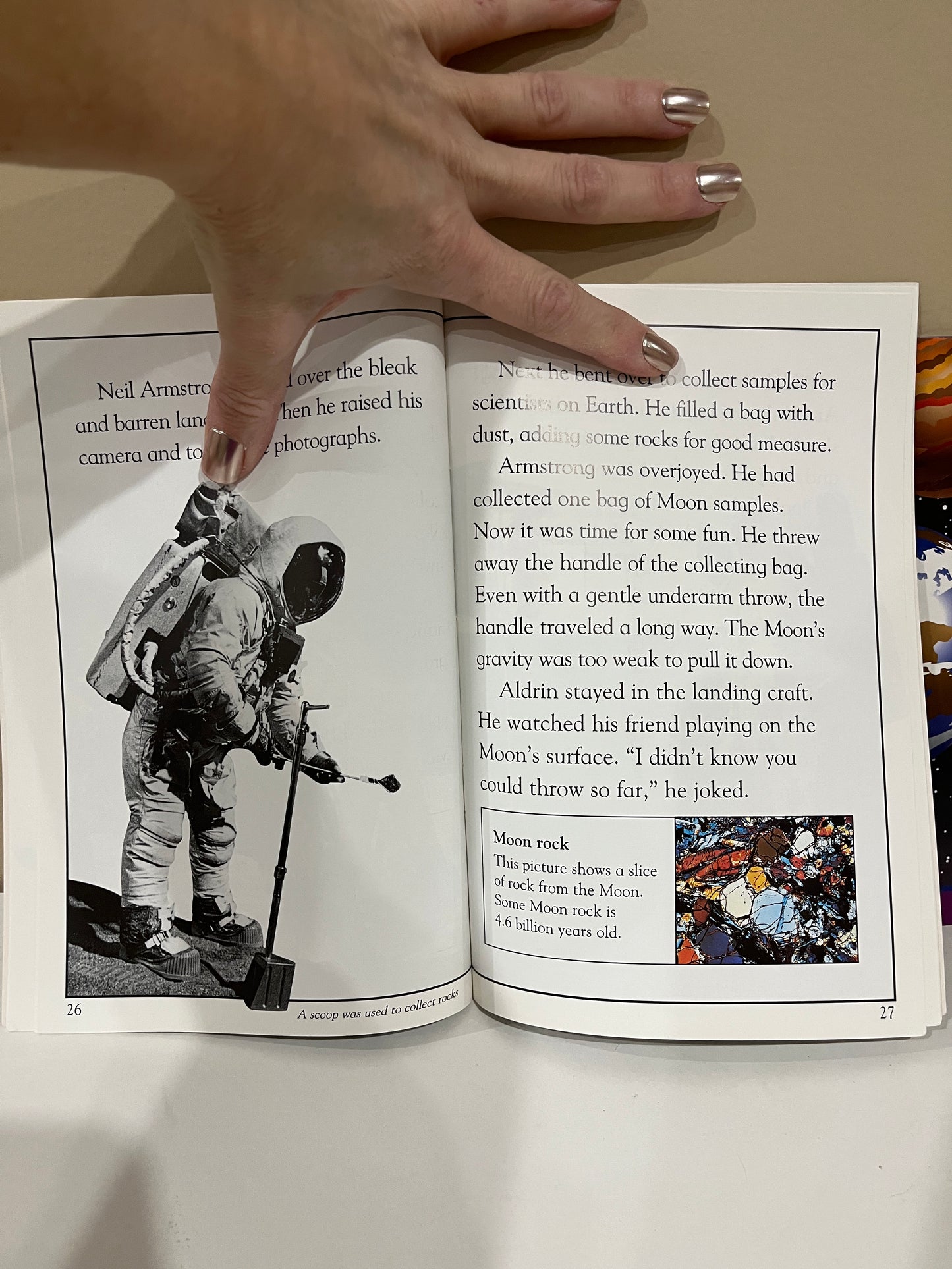 137 (2) paperback books: The Race to the Moon (EUC) and The Solar System (BN) multiple picture
