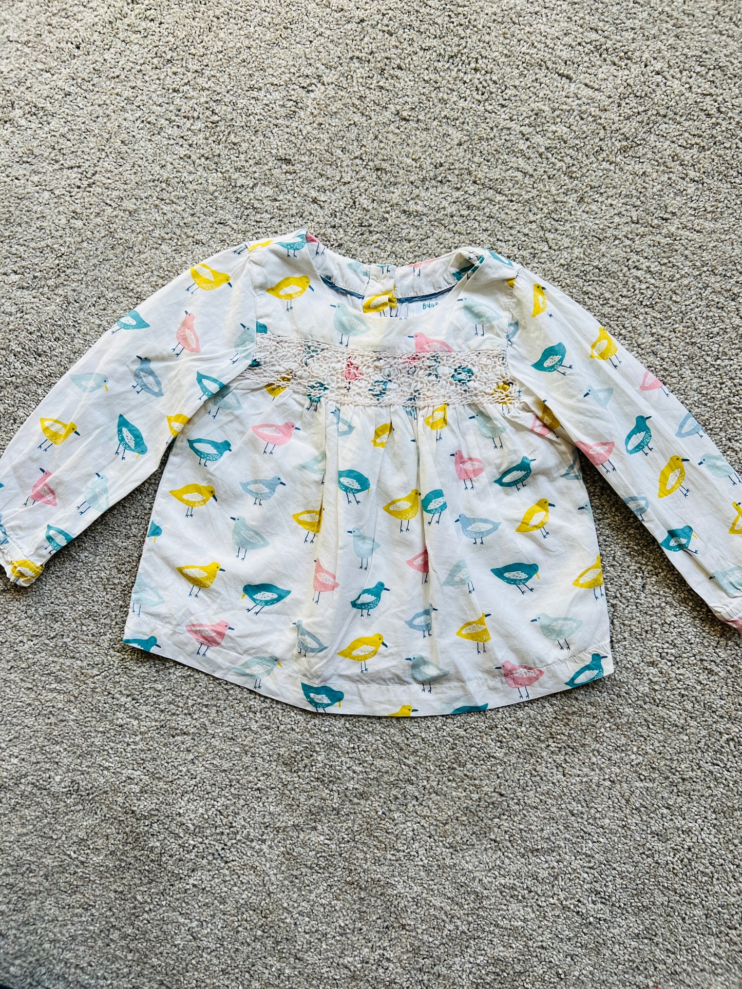 #68 Baby Boden 6-12 mo duck smocked top, VGUC