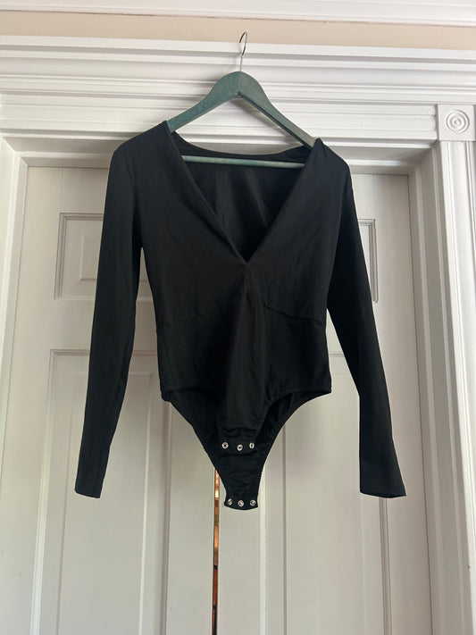 136 EUC black body suit